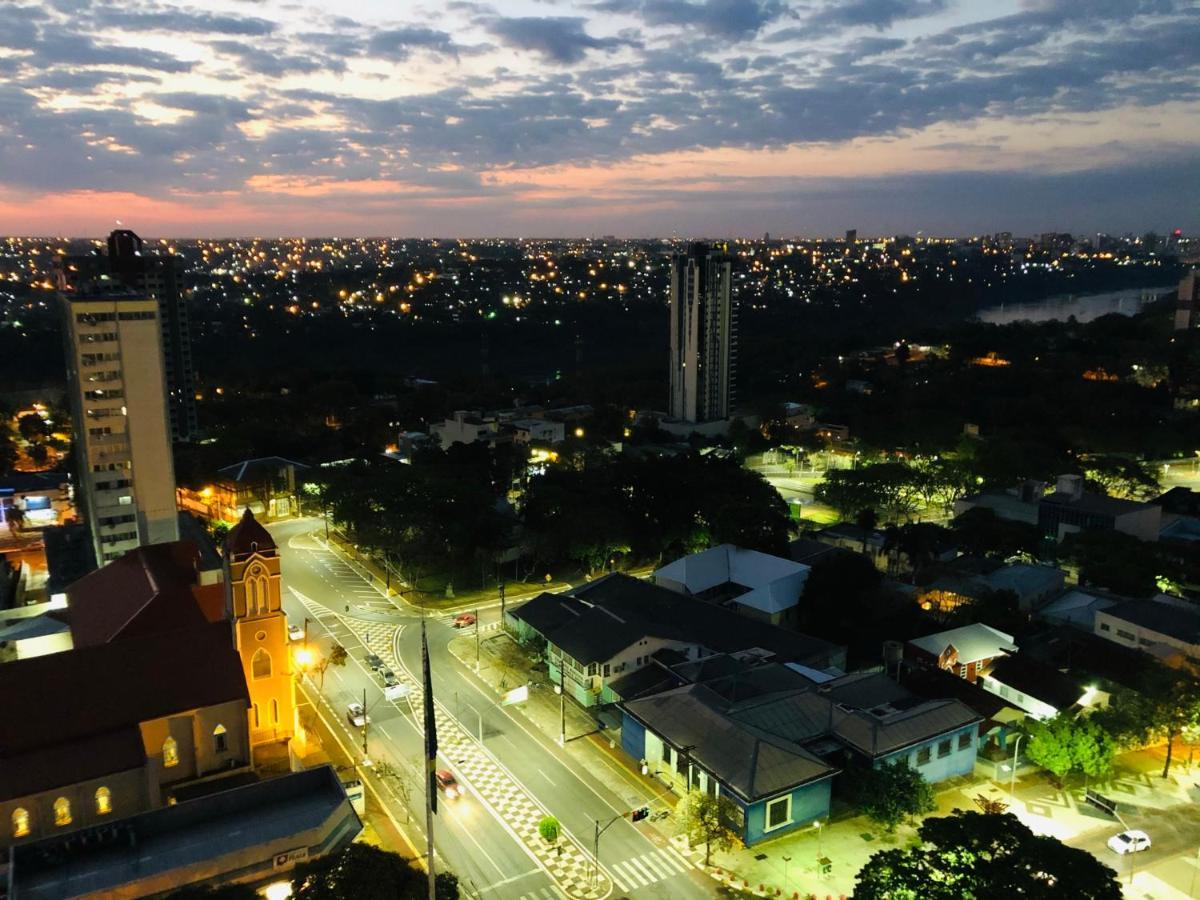 פוז דו איגואסו Viale Tower Hotel מראה חיצוני תמונה