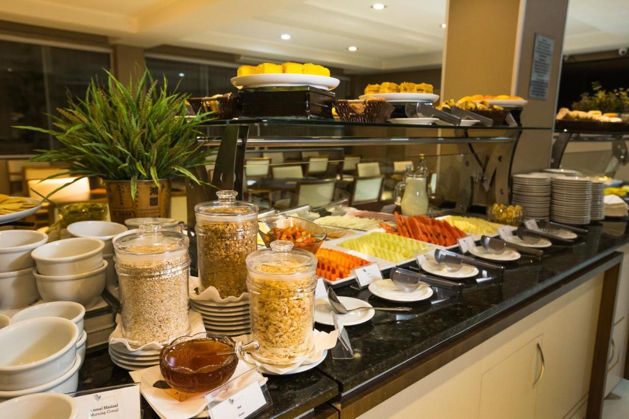 פוז דו איגואסו Viale Tower Hotel מראה חיצוני תמונה