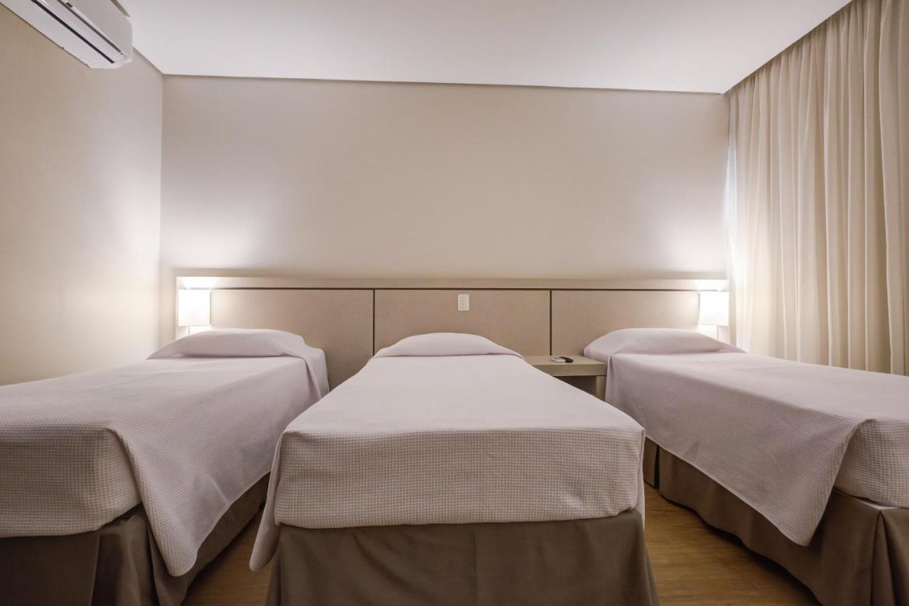 פוז דו איגואסו Viale Tower Hotel מראה חיצוני תמונה